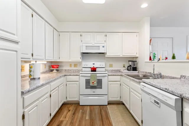 $325,000 | 27 Guadalcanal Street, Unit 27, Brunswick, ME 04011