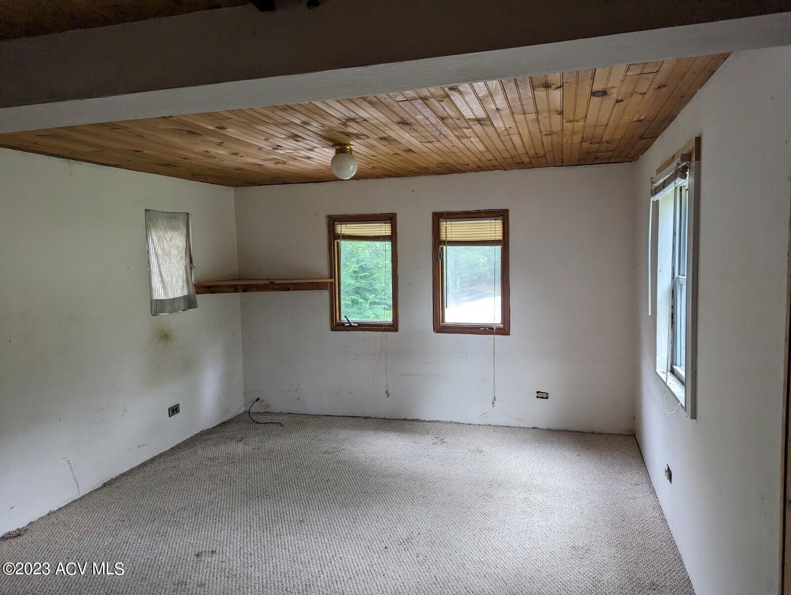 153 Witherbee Road Witherbee, NY 12998 - Photo 4 of 20 Gallery Image 4