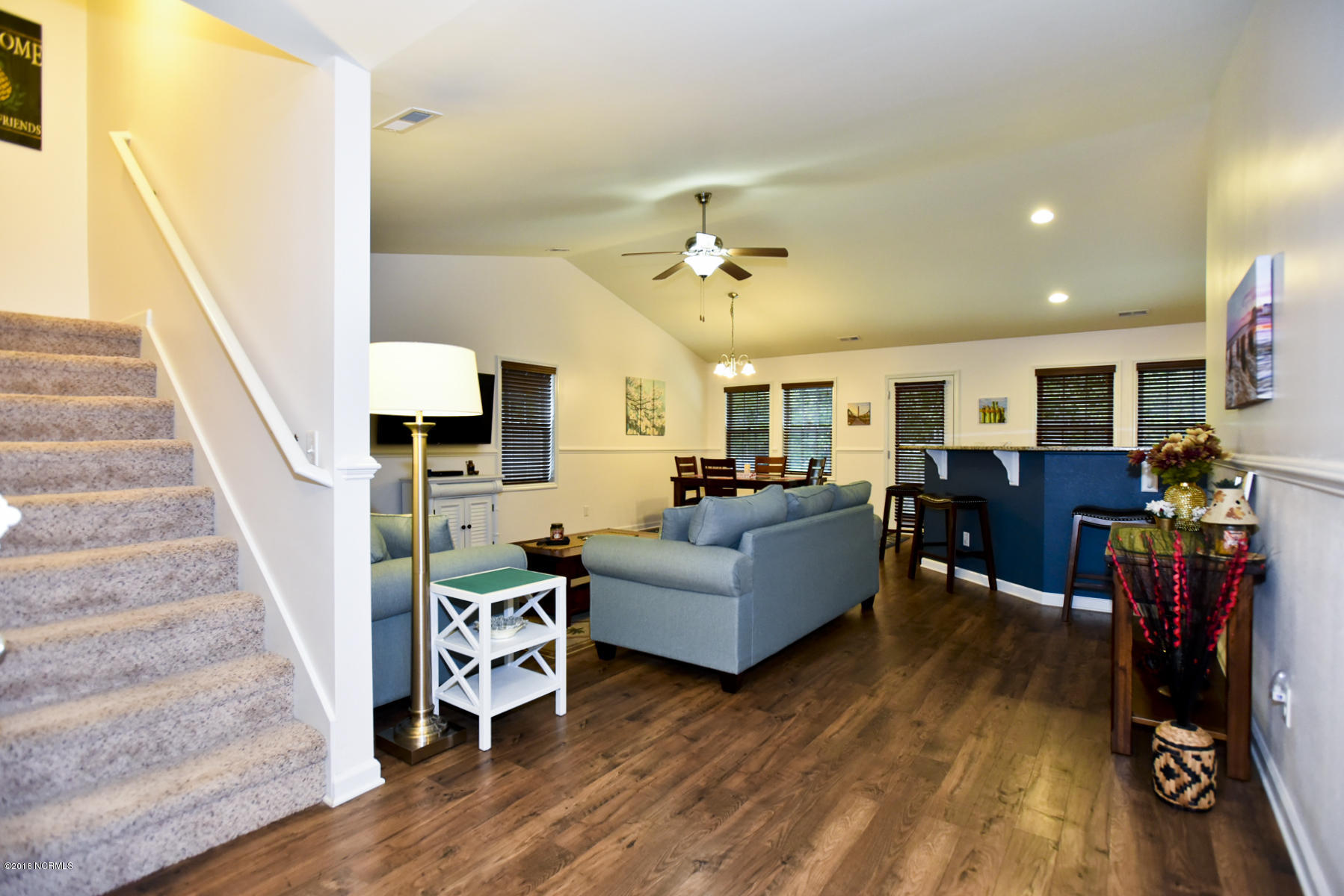 100 Old Dock Landing Road Sneads Ferry, NC 28460 - Photo 12 of 36 047 Foyer