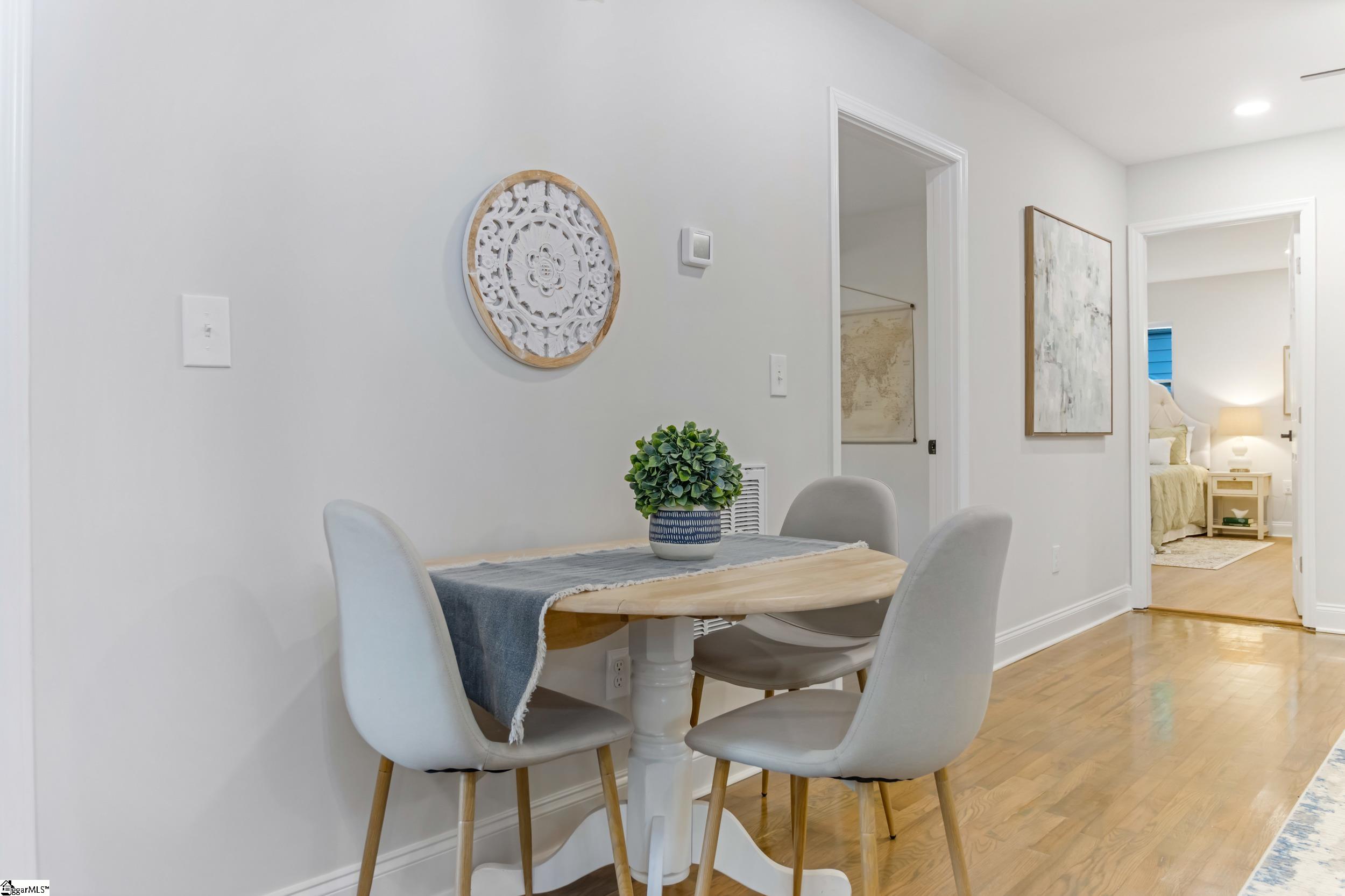 12 East Decatur Street Greenville, SC 29617 - Photo 13 of 40 Gallery Image 13