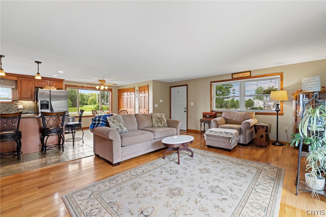 1092 Jewett Road Skaneateles, NY 13152 - Photo 42 of 42 Open floor plan.