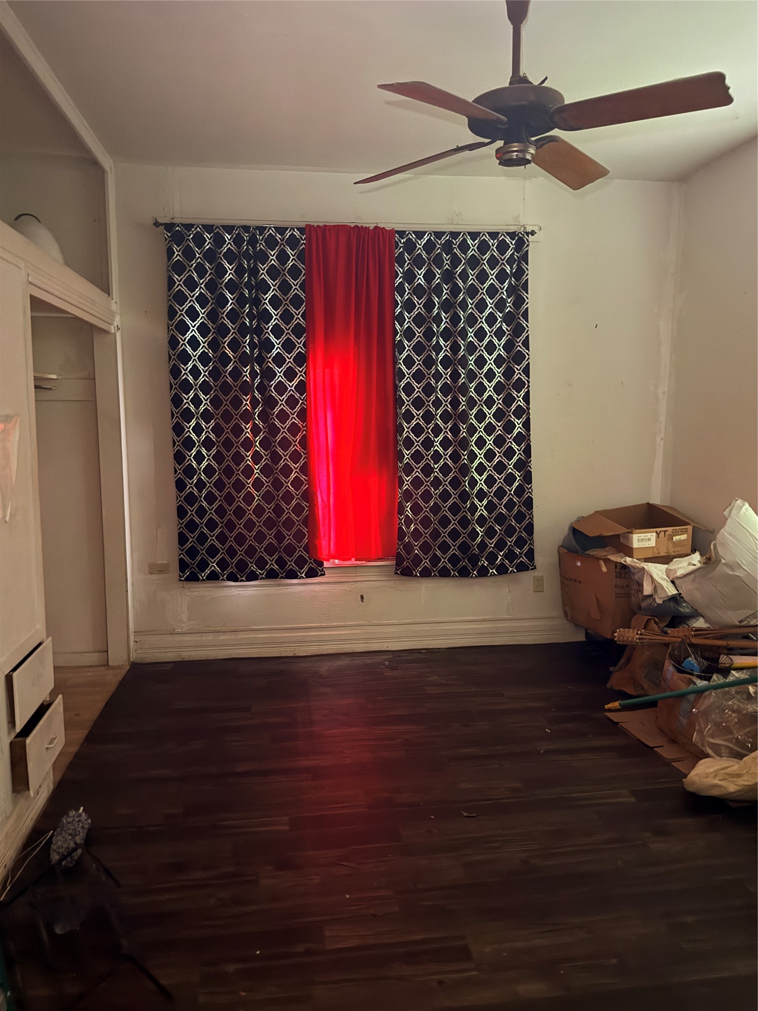 2922 MacArthur Drive Waco, TX 76708 - Photo 17 of 19 Interior room with natural light.