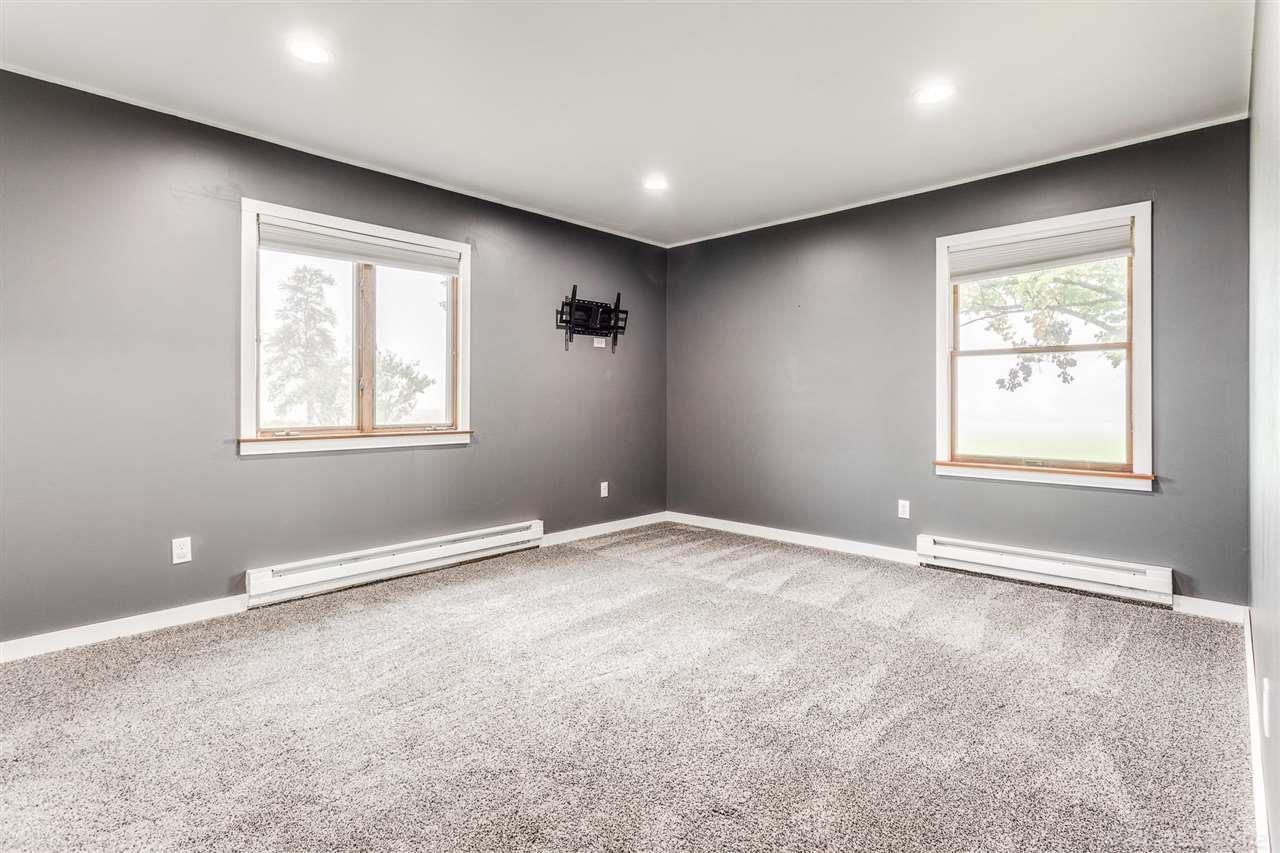 6029 Roach Road Croswell, MI 48422 - Photo 25 of 46 50057496-24.JPG