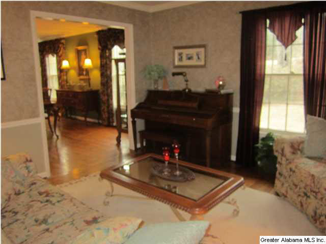 3849 Valley Head Road Birmingham, AL 35223 - Photo 5 of 26