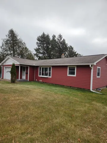 $260,900 | 16101 West County Hill Road, Hayward, WI 54843