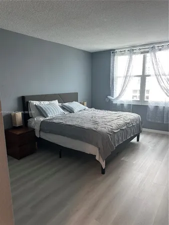 $2,700 | 2501 South Ocean Drive, Unit 507, Hollywood, FL 33019