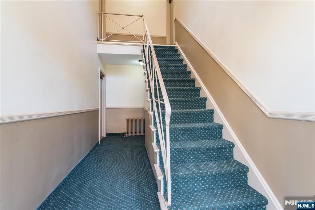 25-18 High Street, Unit A Fair Lawn, NJ 07410 - Photo 4 of 29