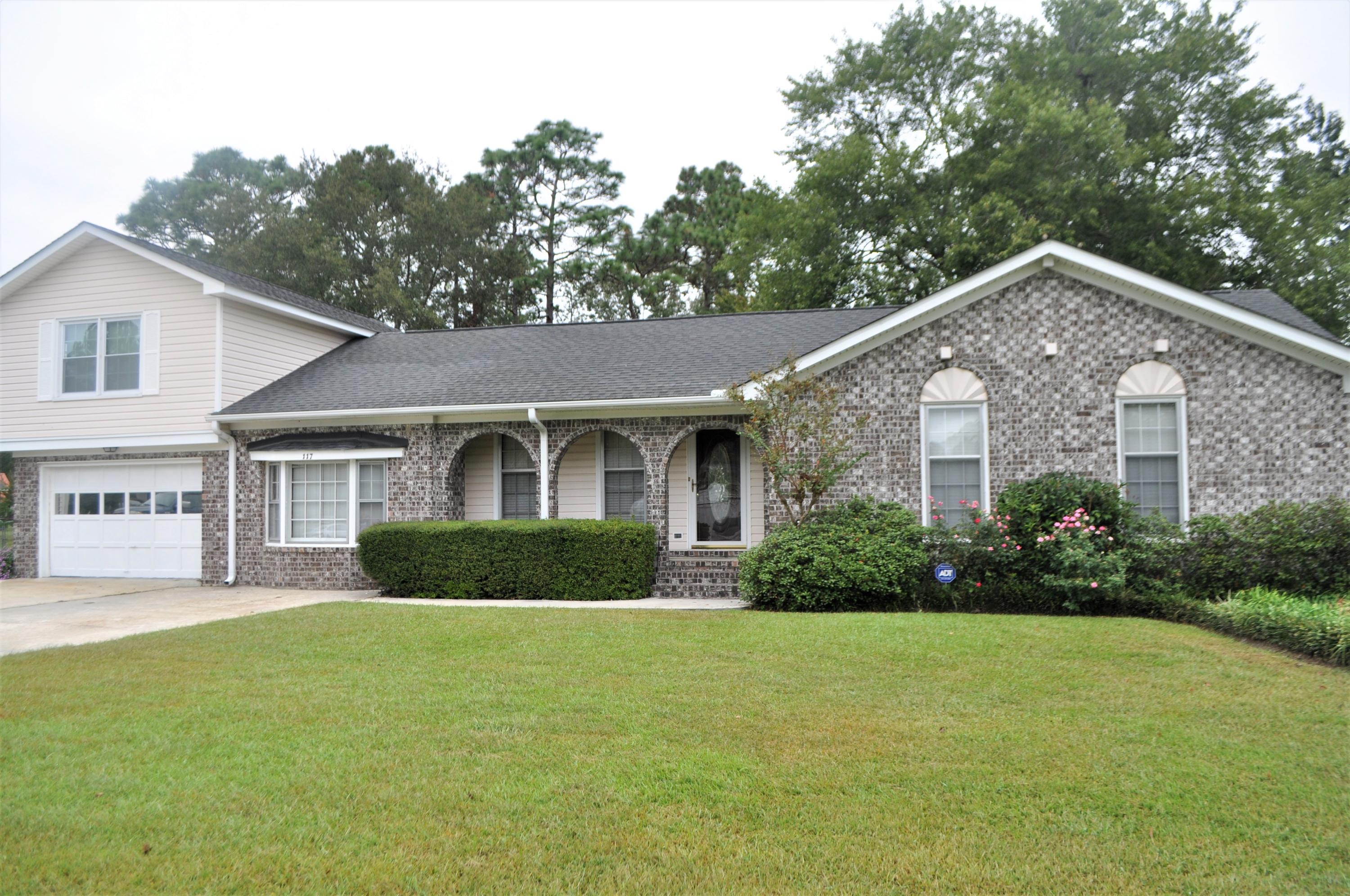 117 Wheeler Road Summerville, SC 29486 - Photo 4 of 34 117 WHEELER ROAD