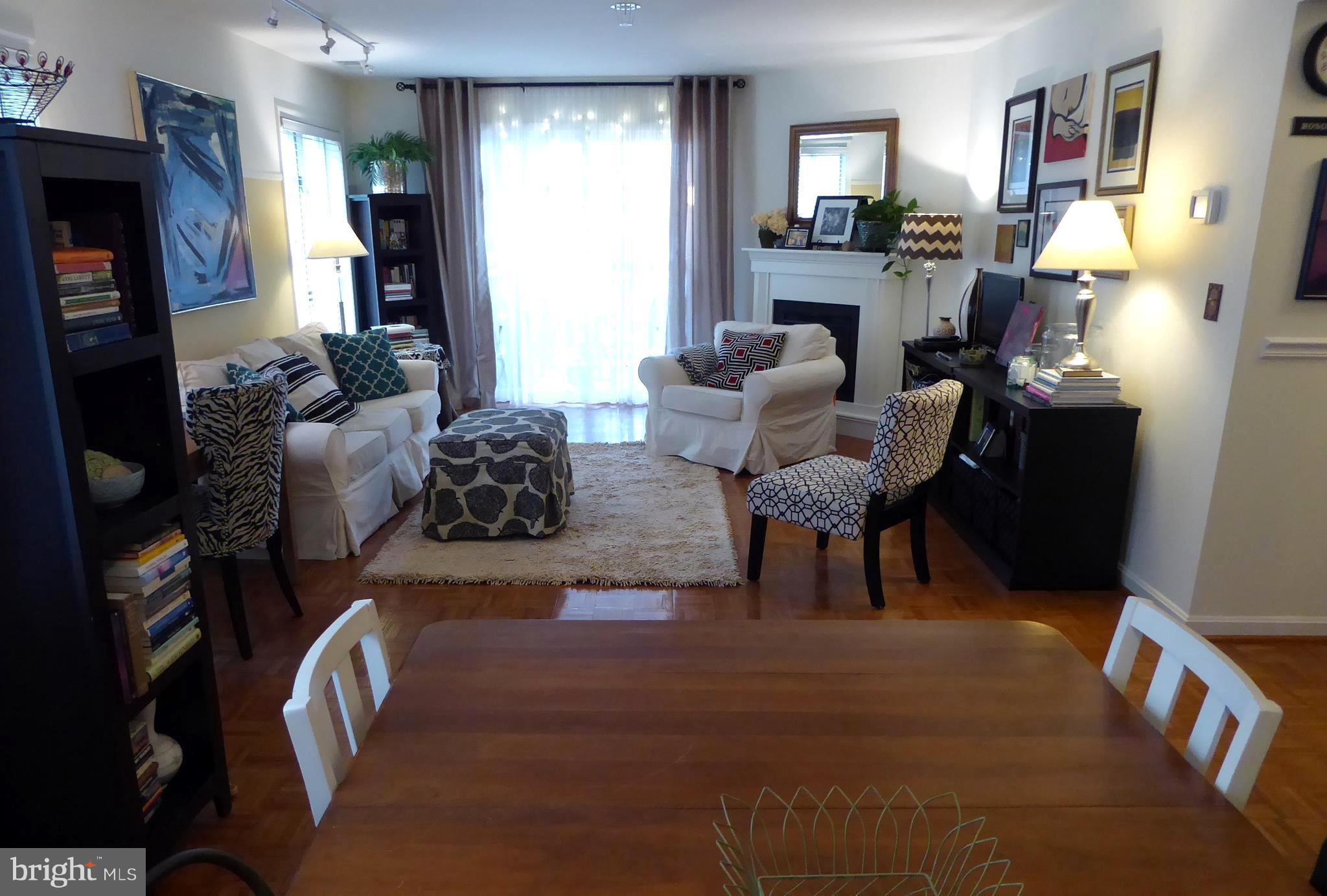445 Pleasanton Road, Unit 23 Westminster, MD 21157 - Photo 1 of 12 Living Room