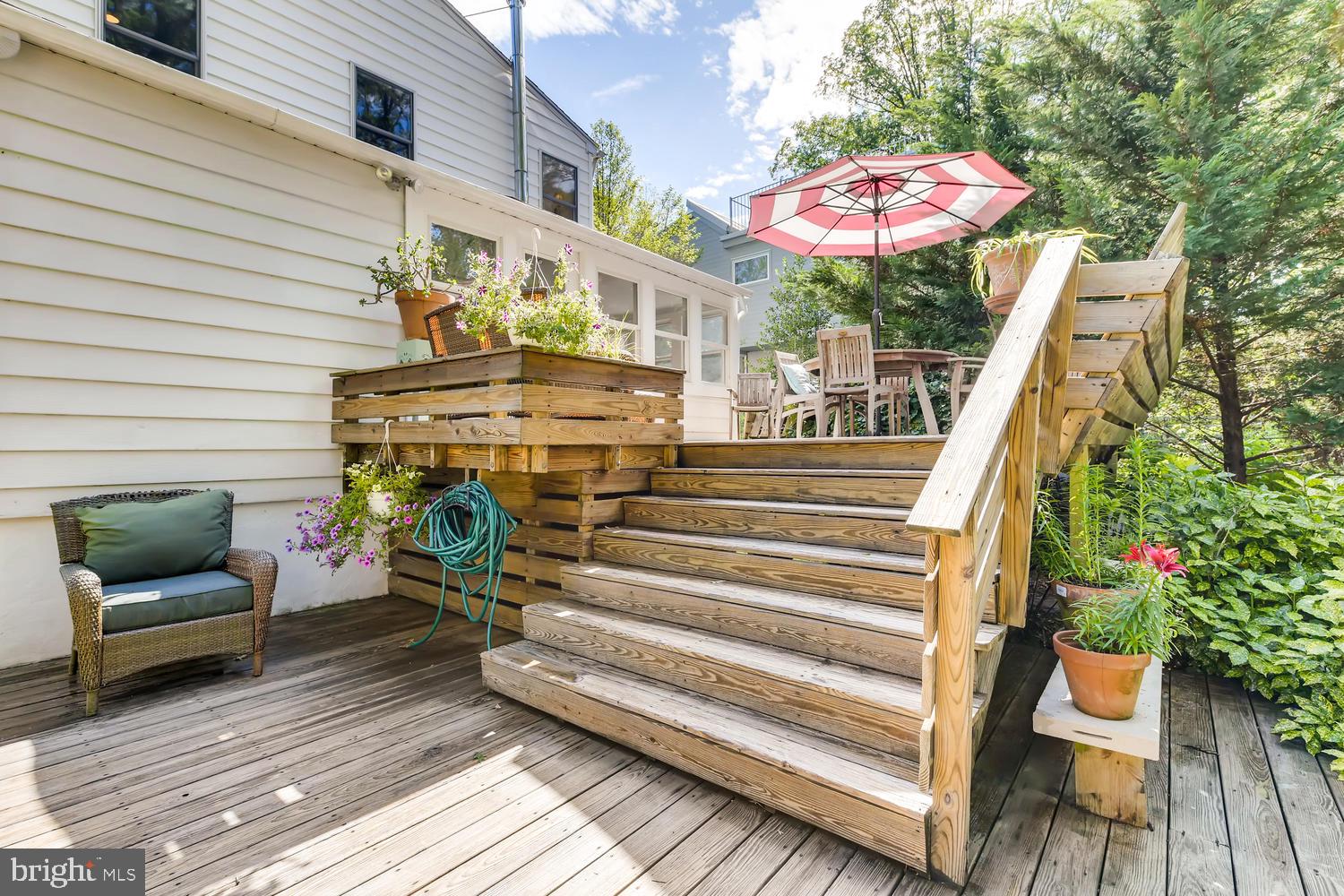 910 Litchfield Road Baltimore, MD 21239 - Photo 5 of 32