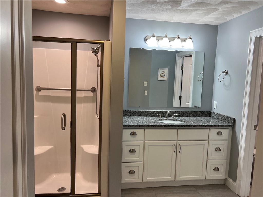 7 Rivers Edge Drive Coventry, RI 02816 - Photo 17 of 23