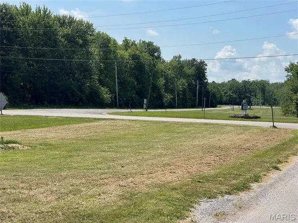 $14,900 | 138 Mount Olive Il 62069, Mount Olive, IL 62069