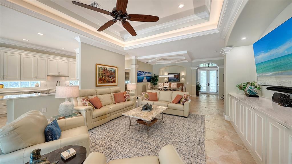 292 Turquoise Lane Osprey, FL 34229 - Photo 12 of 88