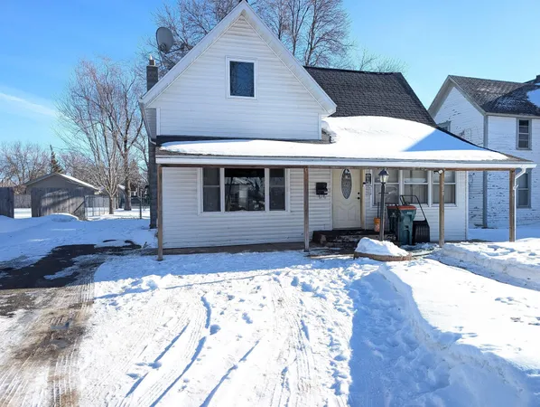 $165,000 | 220 1st Street Northeast, Wadena, MN 56482