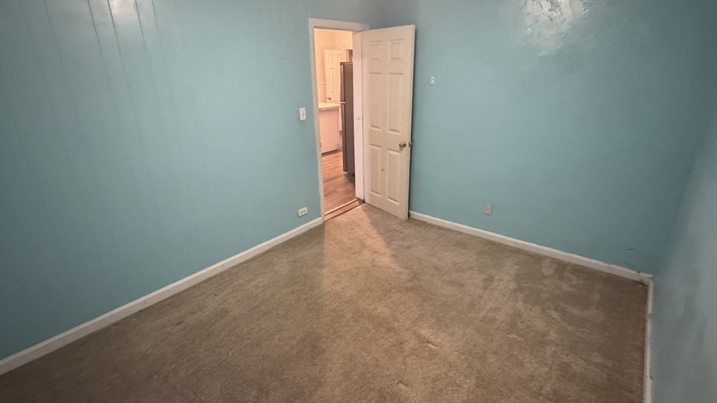 30 Elliot Street, Unit 3 Worcester, MA 01605 - Photo 3 of 9