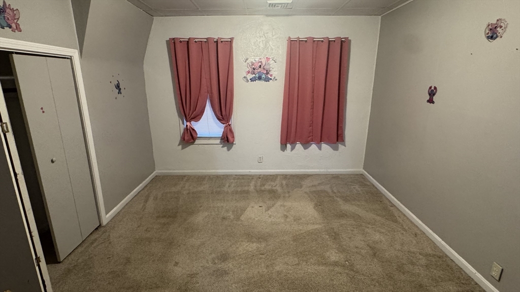 30 Elliot Street, Unit 3 Worcester, MA 01605 - Photo 6 of 9