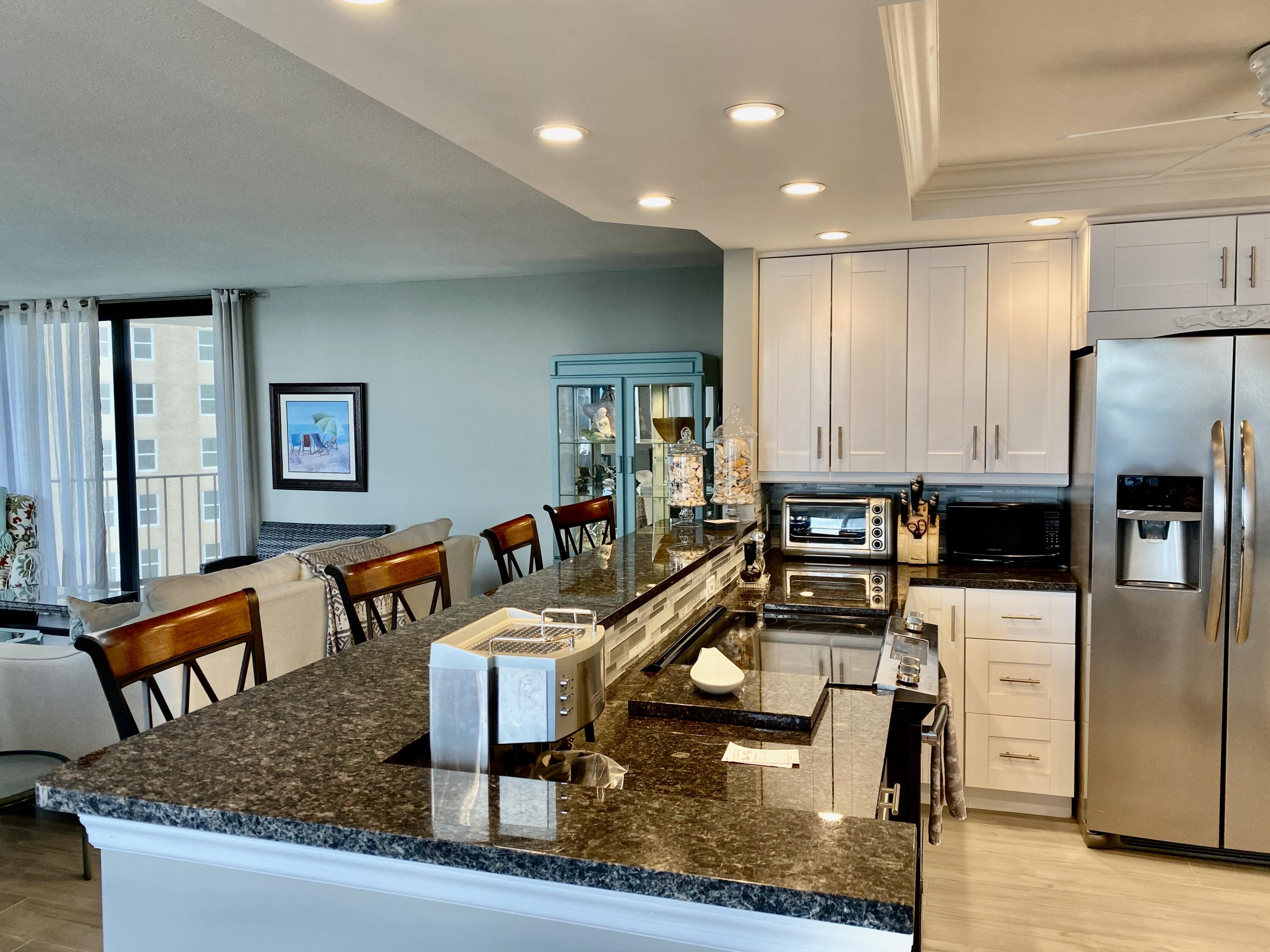 5420 North Ocean Drive, Unit 505 Singer Island, FL 33404 - Photo 17 of 34 IMG_3153