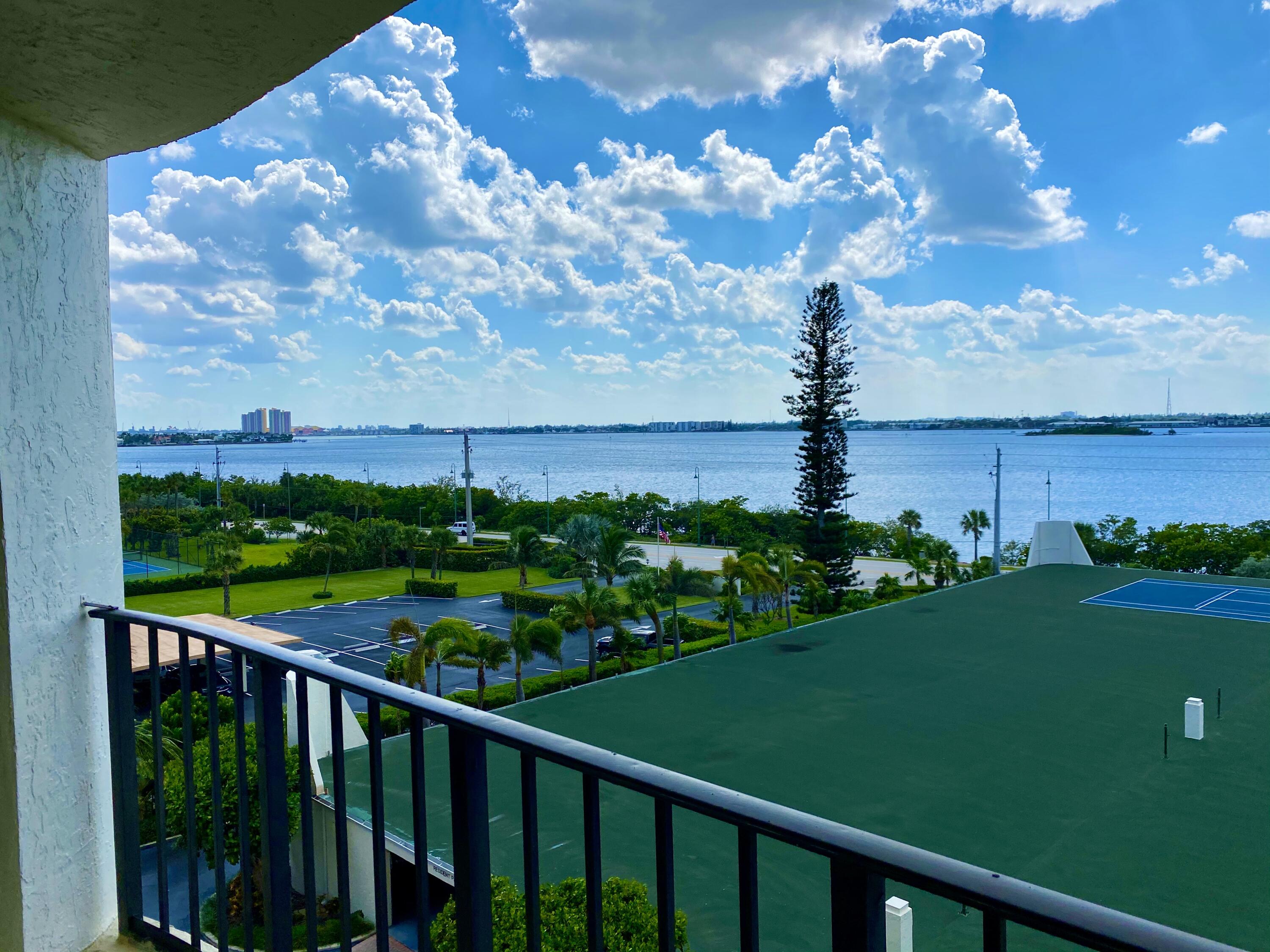 5420 North Ocean Drive, Unit 505 Singer Island, FL 33404 - Photo 21 of 34 IMG_3156