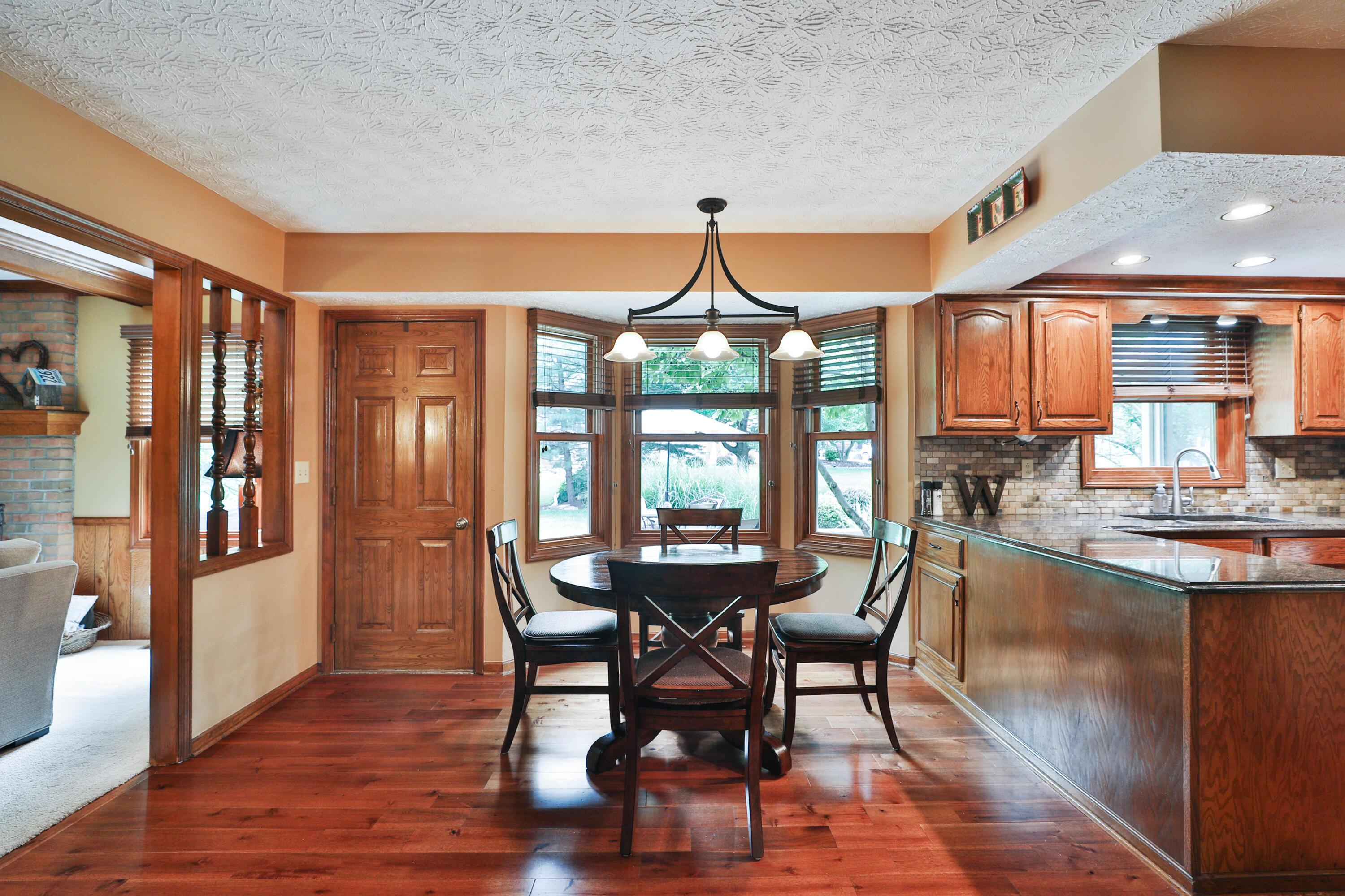 610 Deer Run Road Westerville, OH 43081 - Photo 8 of 58 610-DeerRun-12