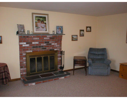 171 Edge Hill Road Sharon, MA 02067 - Photo 16 of 25 Gallery Image 16