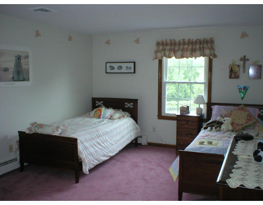 171 Edge Hill Road Sharon, MA 02067 - Photo 19 of 25 Gallery Image 19