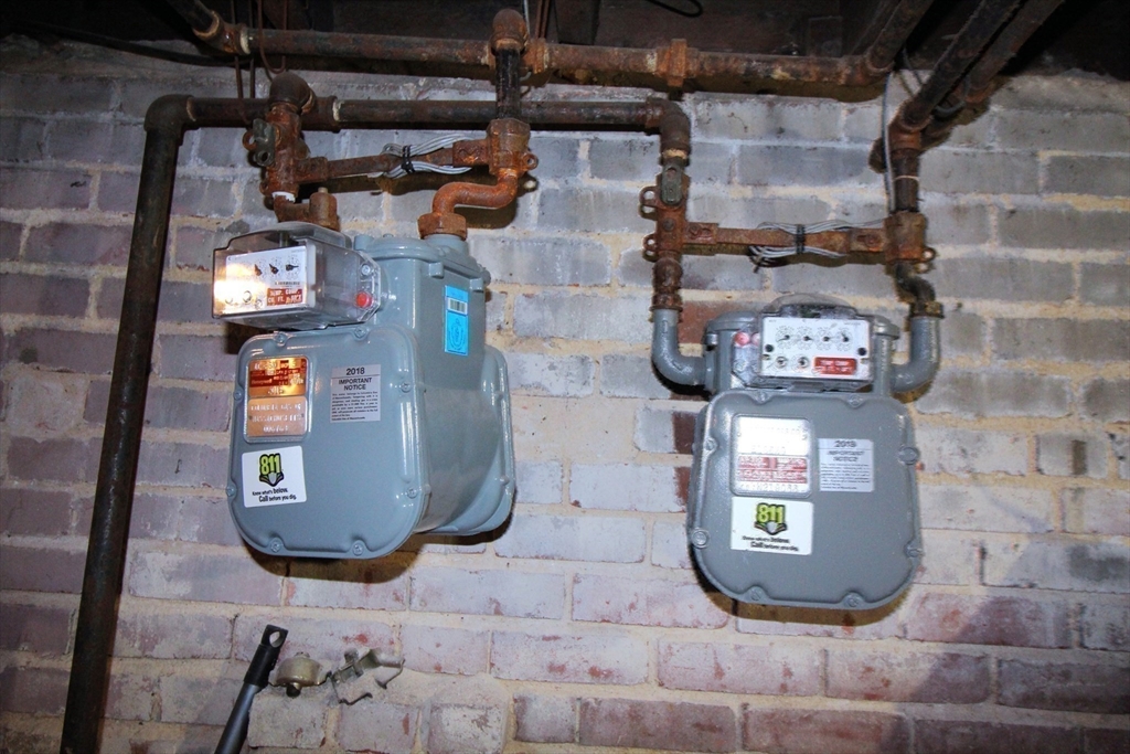 61 Kimberly Avenue Springfield, MA 01108 - Photo 39 of 39