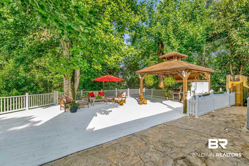 2832 Del Rio Road South Mobile, AL 36693 - Photo 18 of 24
