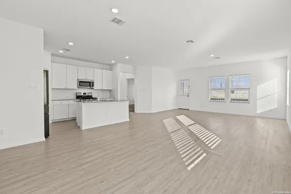 $1,750 | 6226 Fallow Cove, San Antonio, TX 78252