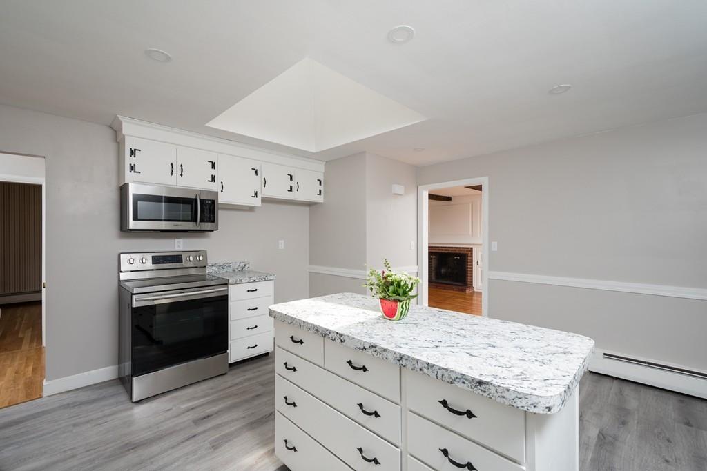 13 Birch Road Easton, MA 02375 - Photo 9 of 24 Gallery Image 9
