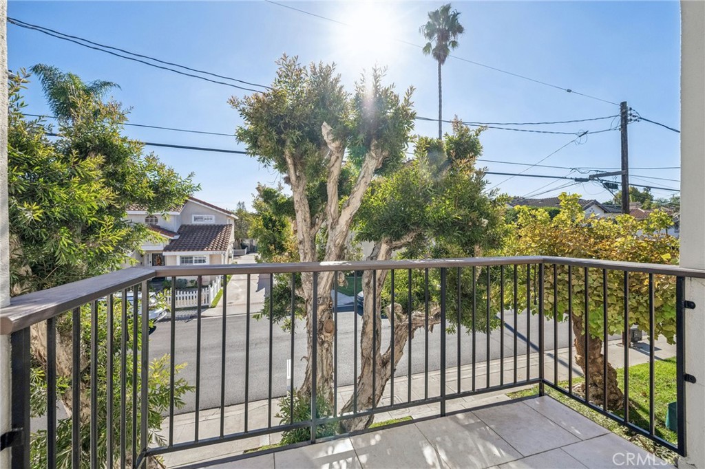 2015 Bataan Road, Unit 102 Redondo Beach, CA 90278 - Photo 35 of 43 a view of a balcony