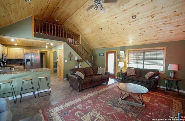 $650,000 | 81 Butler Lane, Martindale, TX 78655