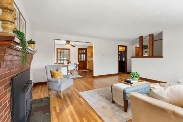 $759,999 | 11 Ludlow Avenue, Wakefield, MA 01880