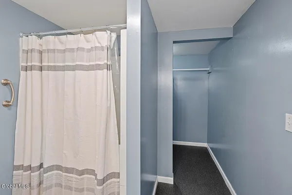 $5,500 | 387 Maple Avenue, Saratoga Springs, NY 12866