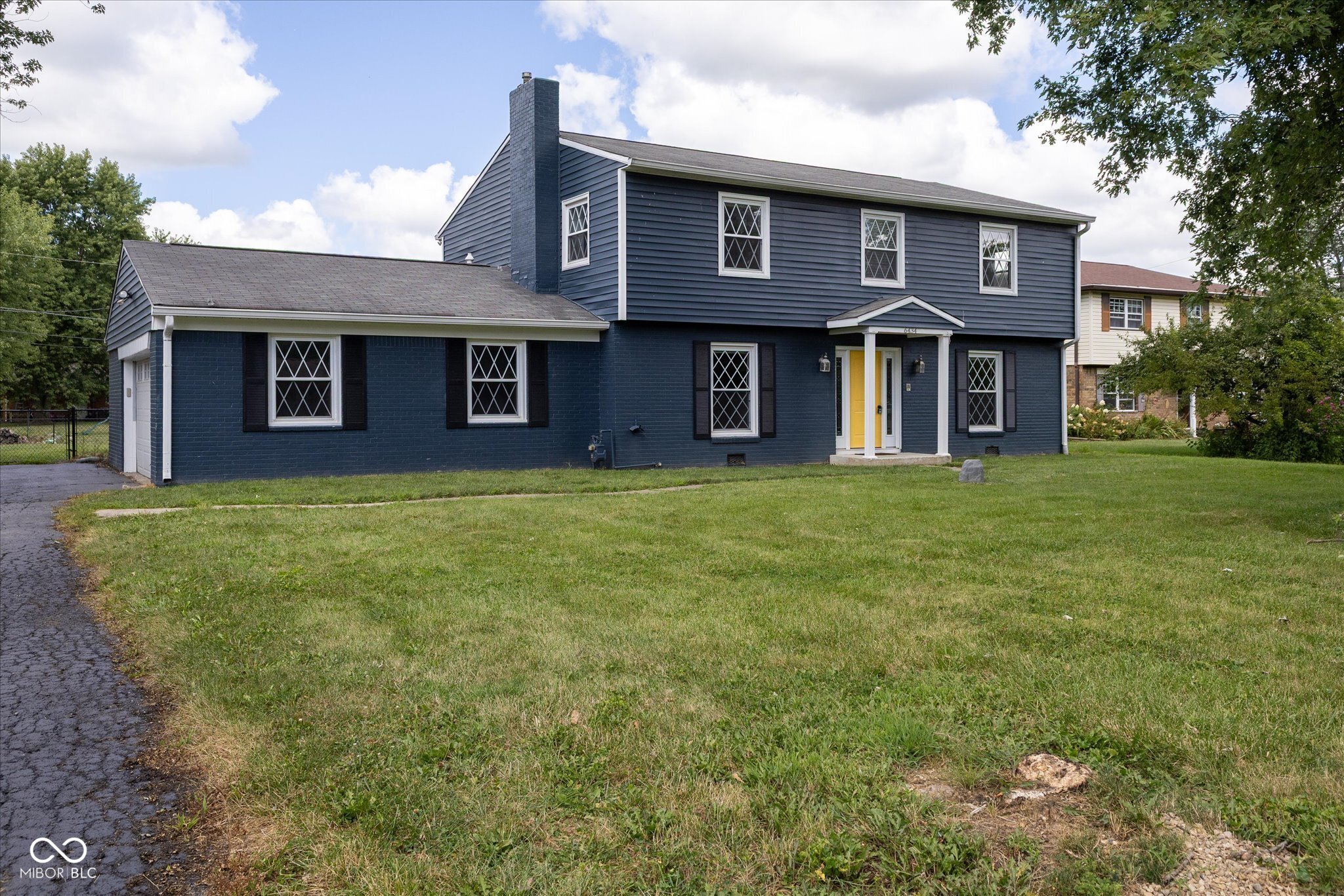 6434 Maple Manor Brownsburg, IN 46112 - Photo 2 of 23