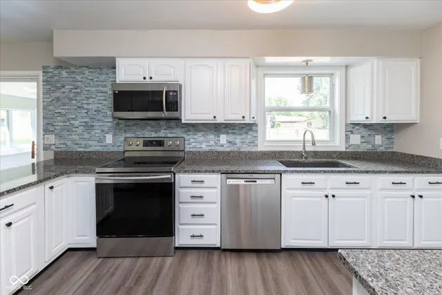 $364,500 | 6434 Maple Manor, Brownsburg, IN 46112