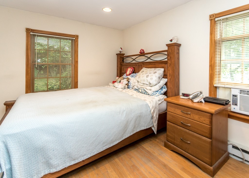 19 Plant Road Waltham, MA 02451 - Photo 12 of 19