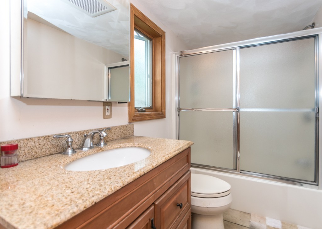 19 Plant Road Waltham, MA 02451 - Photo 15 of 19