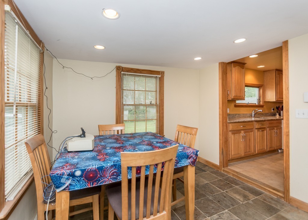 19 Plant Road Waltham, MA 02451 - Photo 6 of 19