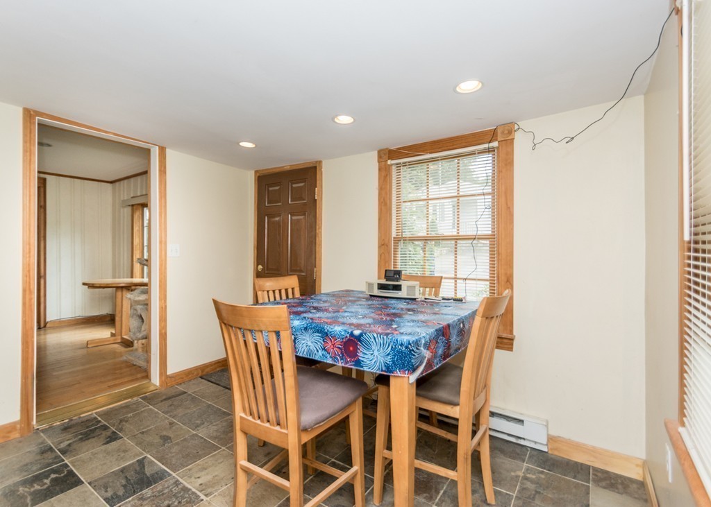 19 Plant Road Waltham, MA 02451 - Photo 8 of 19