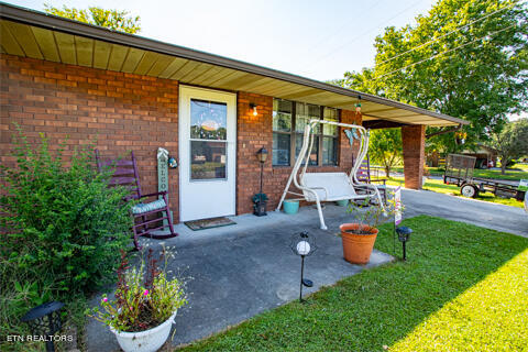 231-233 Rivers Edge Lane Sevierville, TN 37862 - Photo 7 of 43 20230918-3Y0A8899-HDR