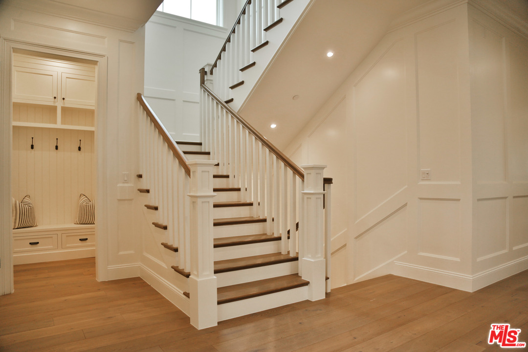 2770 Forrester Drive Los Angeles, CA 90064 - Photo 20 of 49