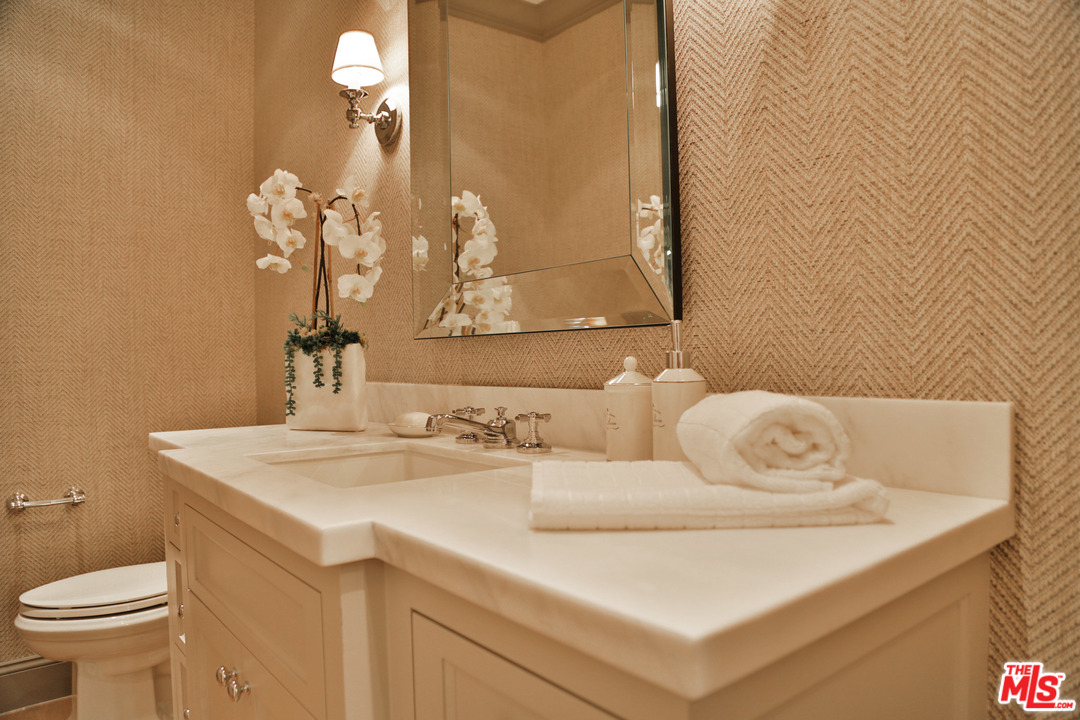 2770 Forrester Drive Los Angeles, CA 90064 - Photo 42 of 49