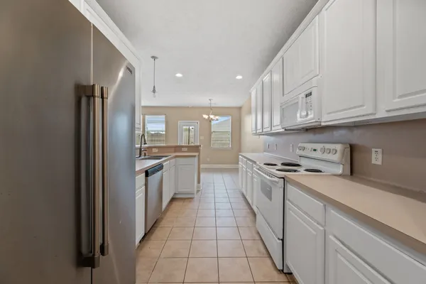$1,850 | 8714 Thistlemoor Lane, Houston, TX 77044
