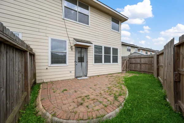 $1,850 | 8714 Thistlemoor Lane, Houston, TX 77044