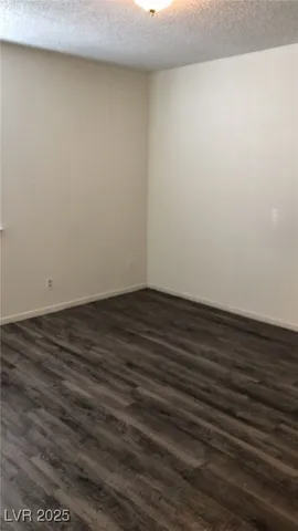 $1,000 | 2021 Winwood Street, Unit 1, Las Vegas, NV 89108
