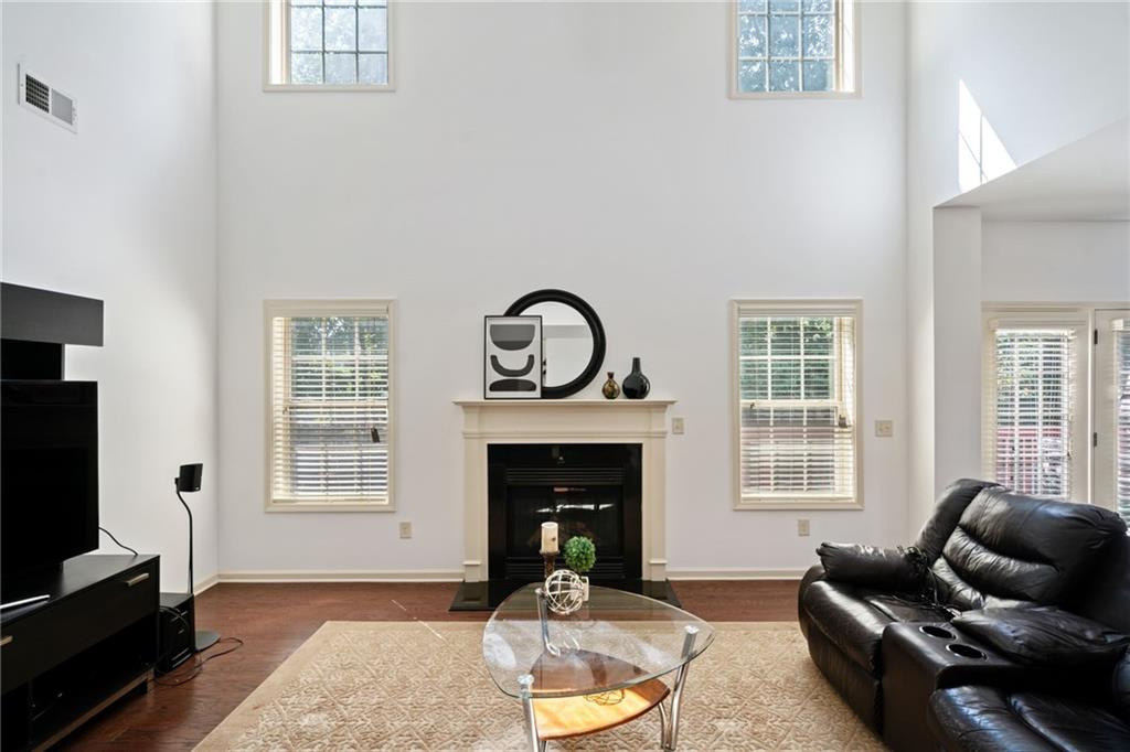 5265 Winflow Way Suwanee, GA 30024 - Photo 7 of 42