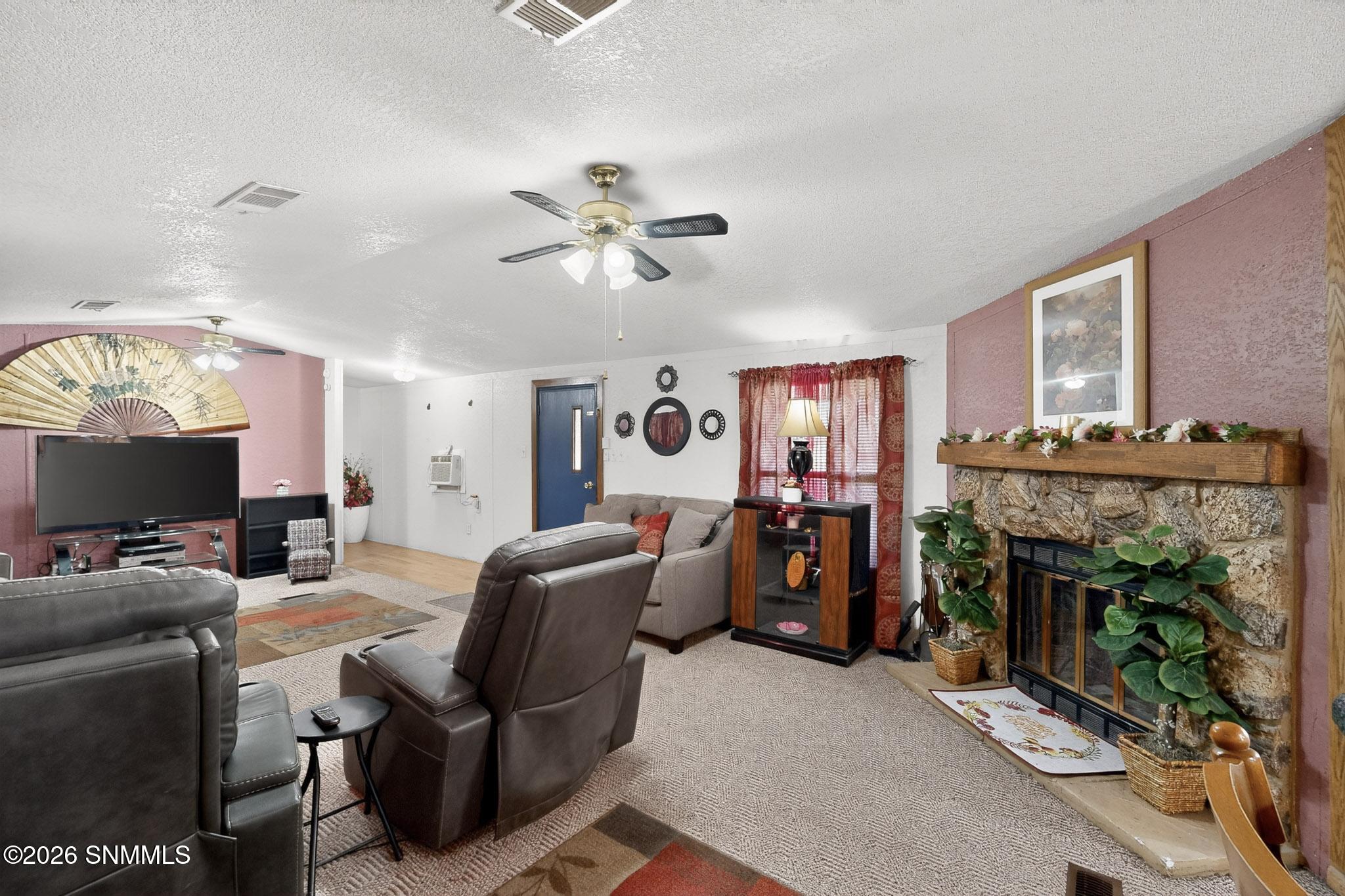 317 Gonzalez Road La Mesa, NM 88044 - Photo 5 of 26 18-3D-Casas-317-Gonzales-Rd-03202026_130