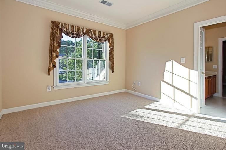 7438 Spring Summit Road Springfield, VA 22150 - Photo 20 of 30 Bedroom