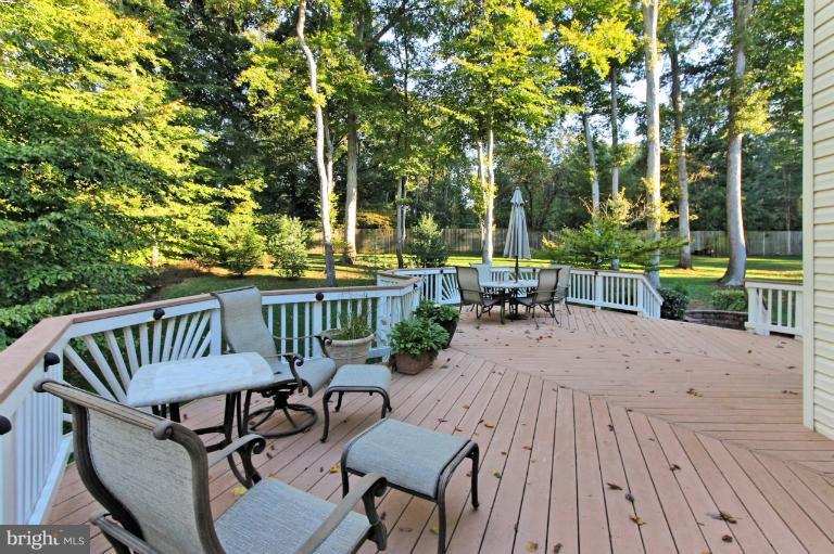 7438 Spring Summit Road Springfield, VA 22150 - Photo 25 of 30 Exterior (Rear)