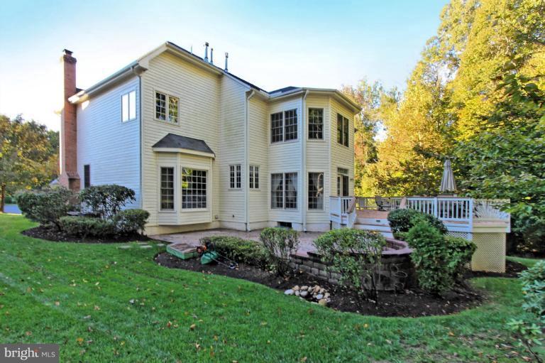 7438 Spring Summit Road Springfield, VA 22150 - Photo 28 of 30 Exterior (Rear)